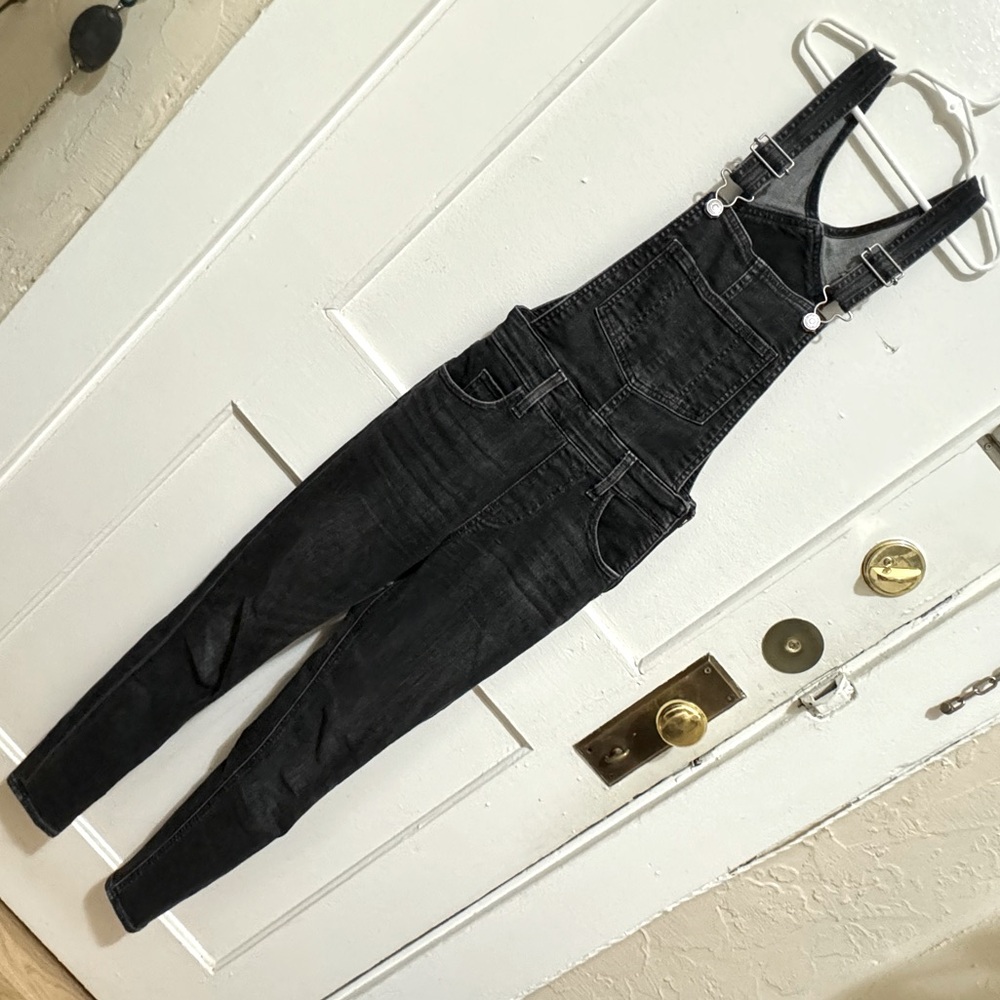 Levi’s Black Denim Skinny Overalls